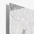 Born To Be Different - Glas - Gallery Empire